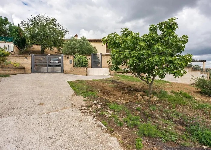 Belvilla By Oyo Belvedere * Cappuccini di Riano